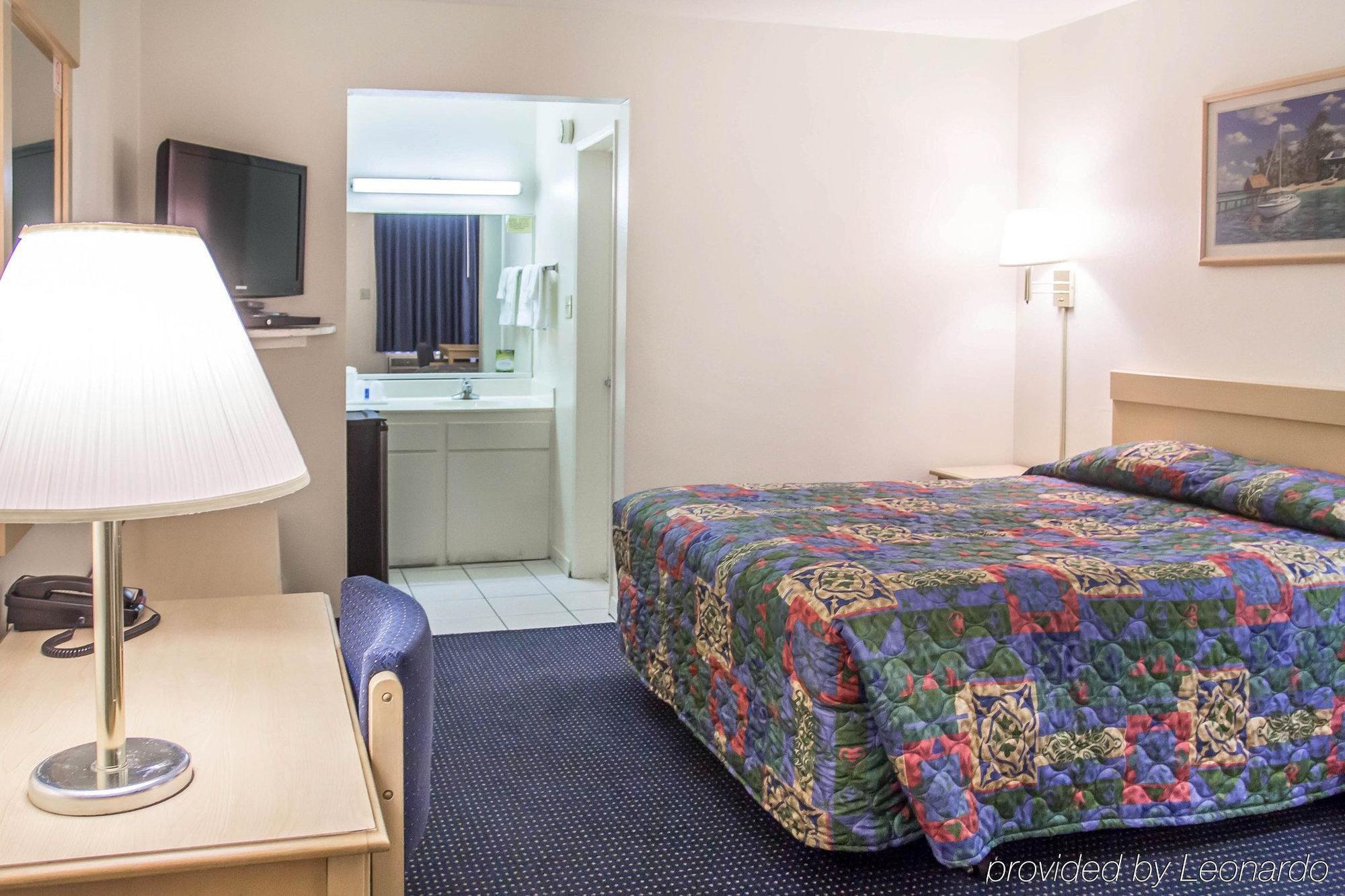 Rodeway Inn Regalodge Глендейл Экстерьер фото