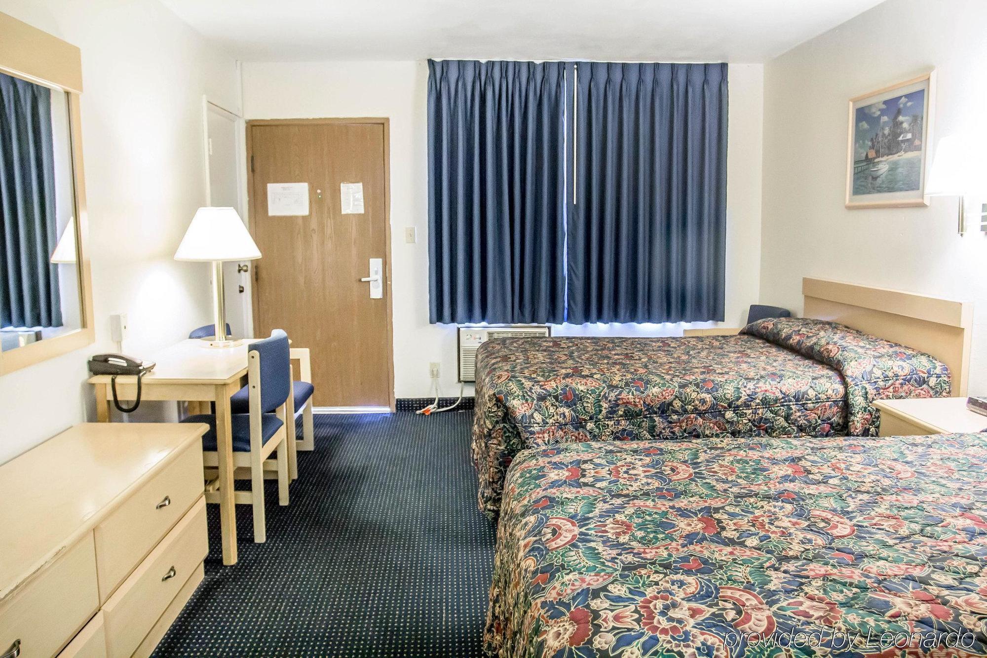 Rodeway Inn Regalodge Глендейл Экстерьер фото